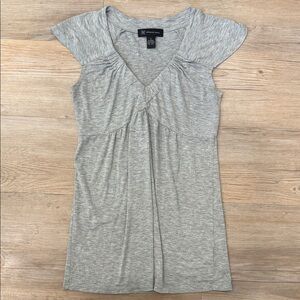 LOFT Light Gray V-Neck Gathered Cap Sleeve Top